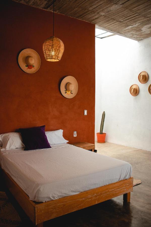 Casa De Huespedes Colmena Hotel Tlayacapan Exterior photo
